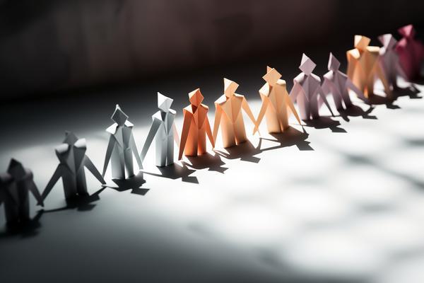跨境贸易电子企业类型探究：贸易模式的机遇与挑战 图2